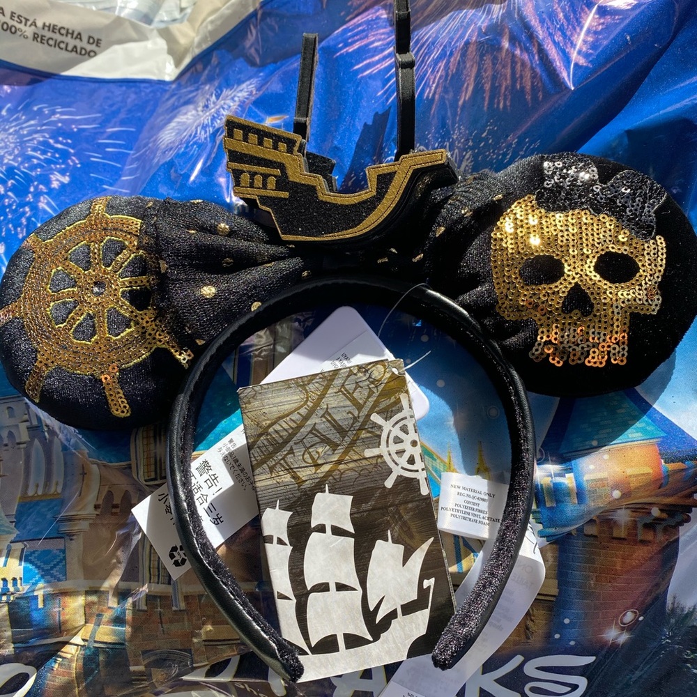 Minnie Ears Limited Pirates Edition
